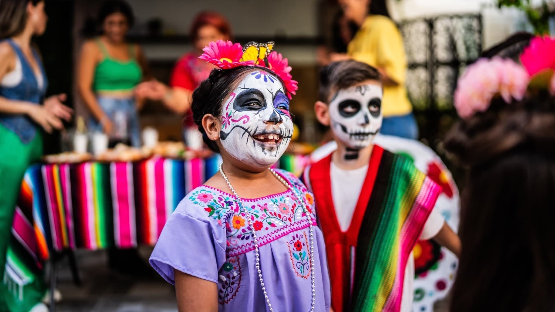 What Mexican Día de los Muertos Can Teach Us About Keeping Love Alive What Mexican Día de los Muertos Can Teach Us About Keeping Love Alive